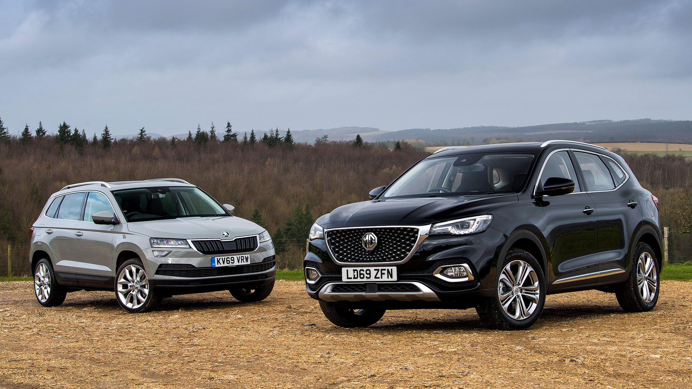 MG HS vs Skoda Karoq  Auto Express